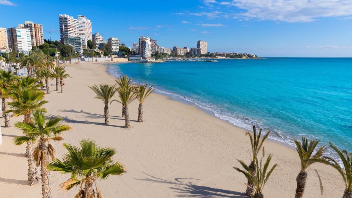 Lotus Apartment Alicante Bagian luar foto